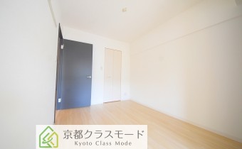 ※室内写真は606号室のものです。