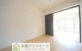 ※室内写真は606号室のものです。