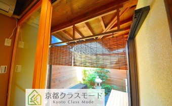 簾(すだれ)が良い感じです♪