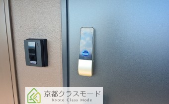 カードキータイプ玄関ドア