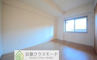 洋室6.4帖