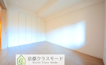 洋室6.4帖