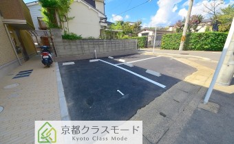 敷地内ガレージ