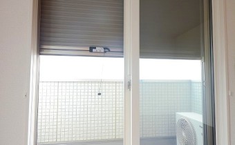 シャッター雨戸