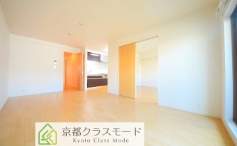「独立キッチン」タイプのリビングが広く使えるお部屋です♪