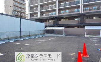 敷地内ガレージ