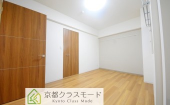 Room 7.5