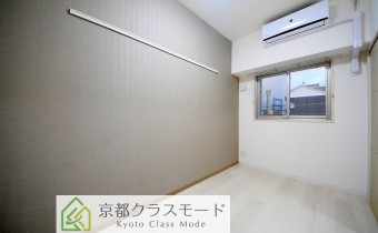 Room  4.3