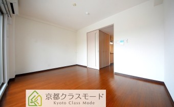 「シック」な室内空間♪「NET無料」です！