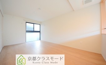 洋室9.7帖