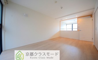 洋室9.7帖
