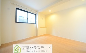 洋室7.6帖