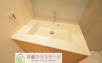 独立洗面台