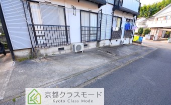 敷地内ガレージ