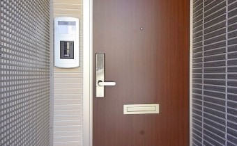 玄関ドア