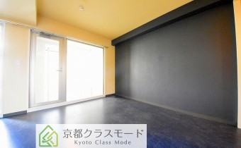 Room 8.22