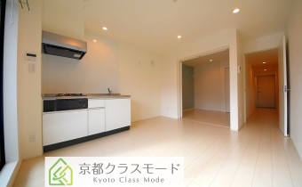 「白系」の明るい室内空間♪お得な「NET無料」です！