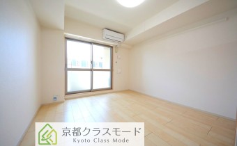Room 7
