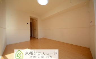 Room7.9