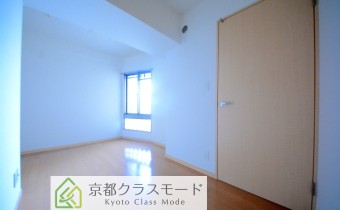 Room6