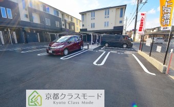 敷地内ガレージ