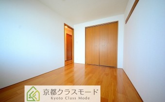 Room6
