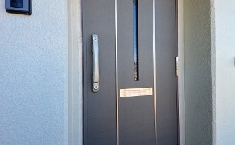 玄関ドア