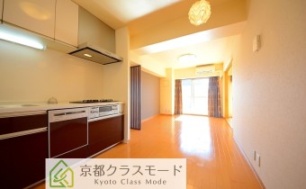 室内は「フルリフォーム済み」ですのでとっても綺麗です♪