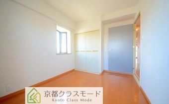 Room 5