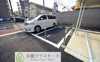 敷地内ガレージ①