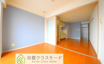 「アメリカ製キッチン」などこだわりのあるお部屋です♪