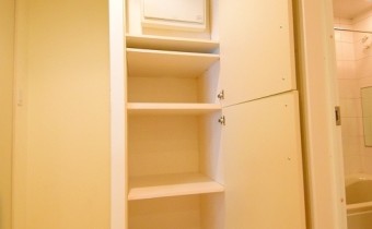 脱衣所の収納②