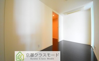 納戸 6帖