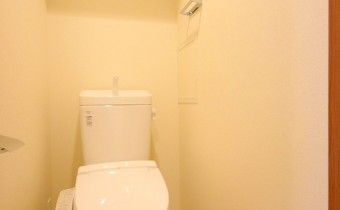 ウォシュレットトイレ※同マンション反転タイプの写真です