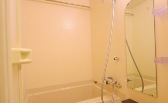 バスルーム※同マンション反転タイプの写真です