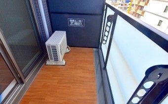 バルコニー※同マンション反転タイプの写真です