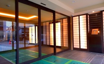 マンション入口