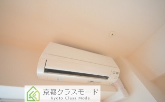 洋室側のエアコン