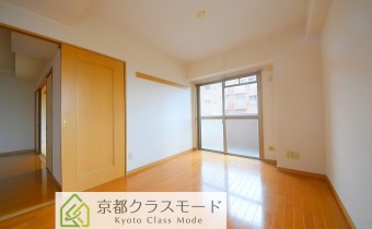 Room 6.1※同マンション別室の反転タイプです