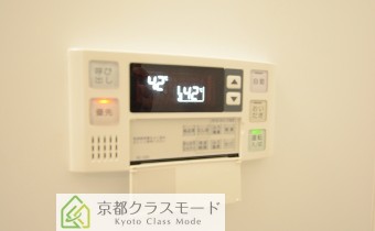 追い炊き機能付バス