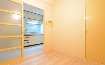Rooｍ4.3