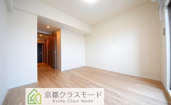 Room8