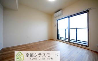 Room8