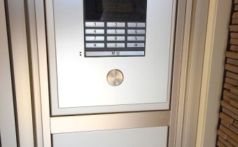 オートロック
