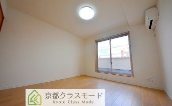 Room7.6