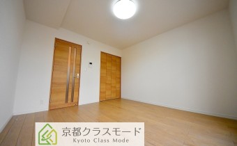 Room7.6