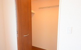 Room 6のウォークインクローゼット