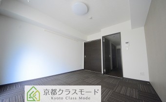Room8.1