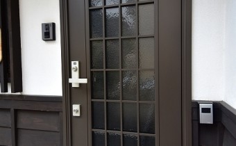玄関ドア