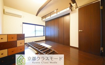 「ロフト付き」のお洒落な京町家です♪